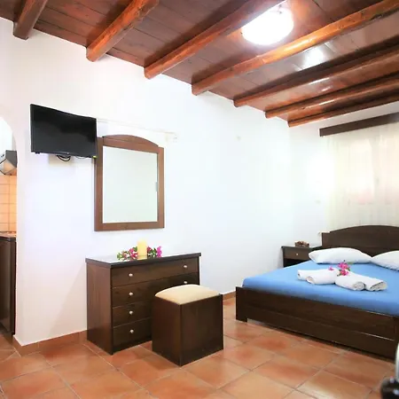 Ioanna Apartamento *
